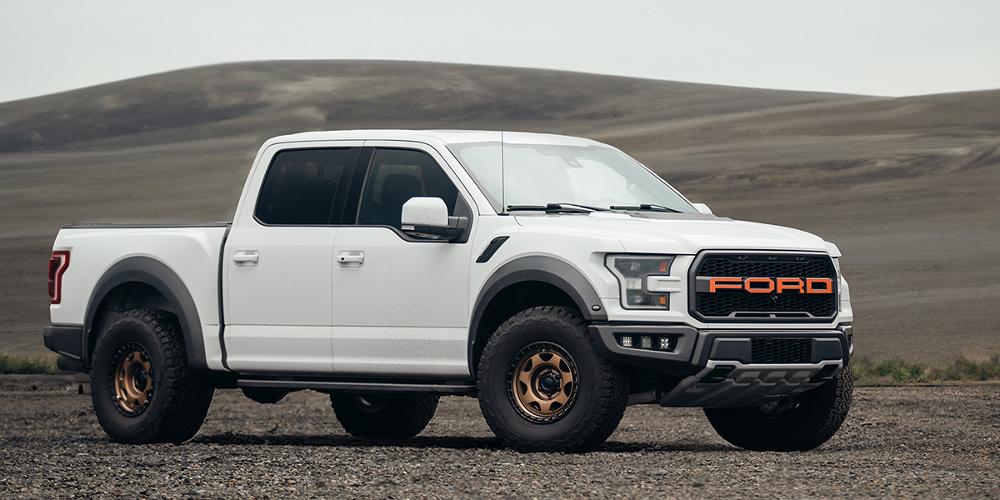 Ford F-150 Black Rhino Voyager